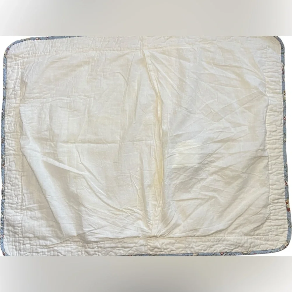 Peking‎ Handicraft Pillow Shams Set